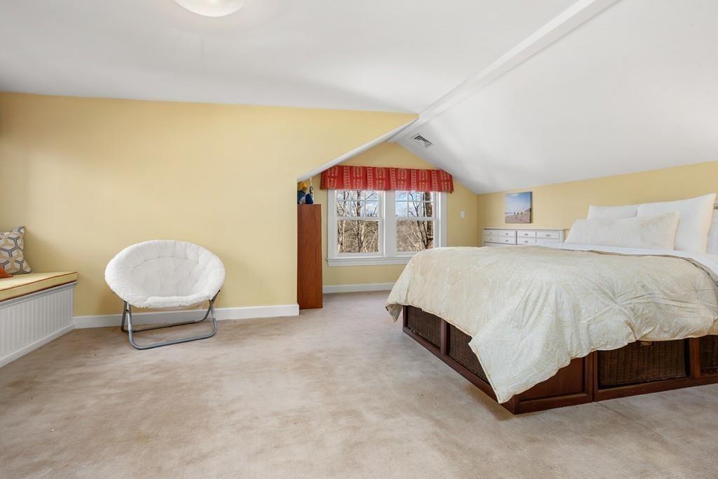 687 Boston Post Road Weston, MA 02493 - Photo 27 of 36