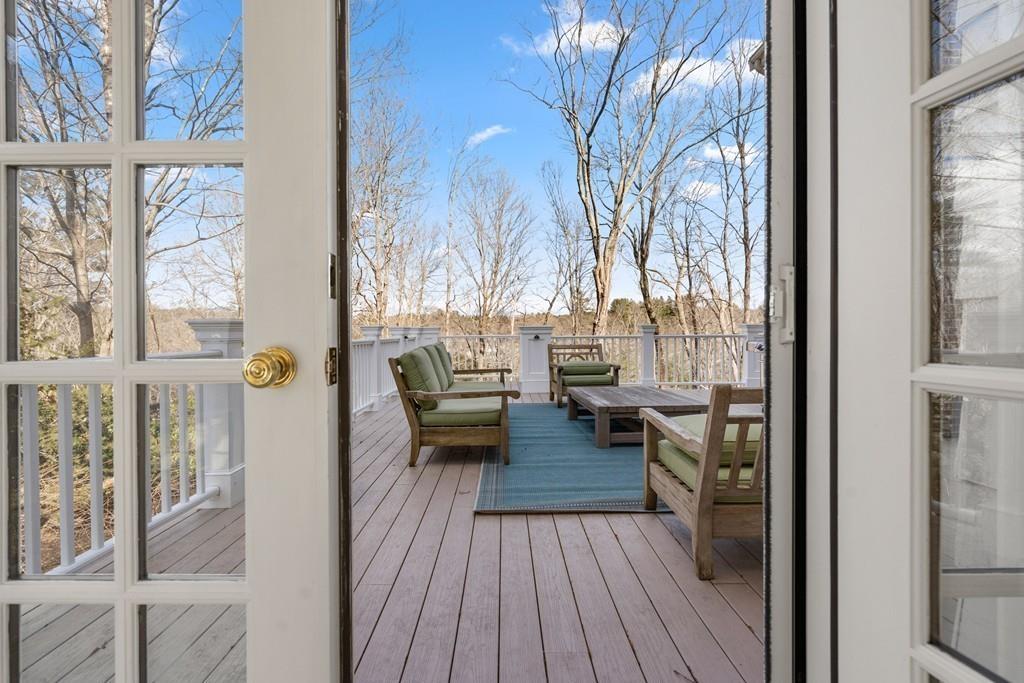 687 Boston Post Road Weston, MA 02493 - Photo 32 of 36