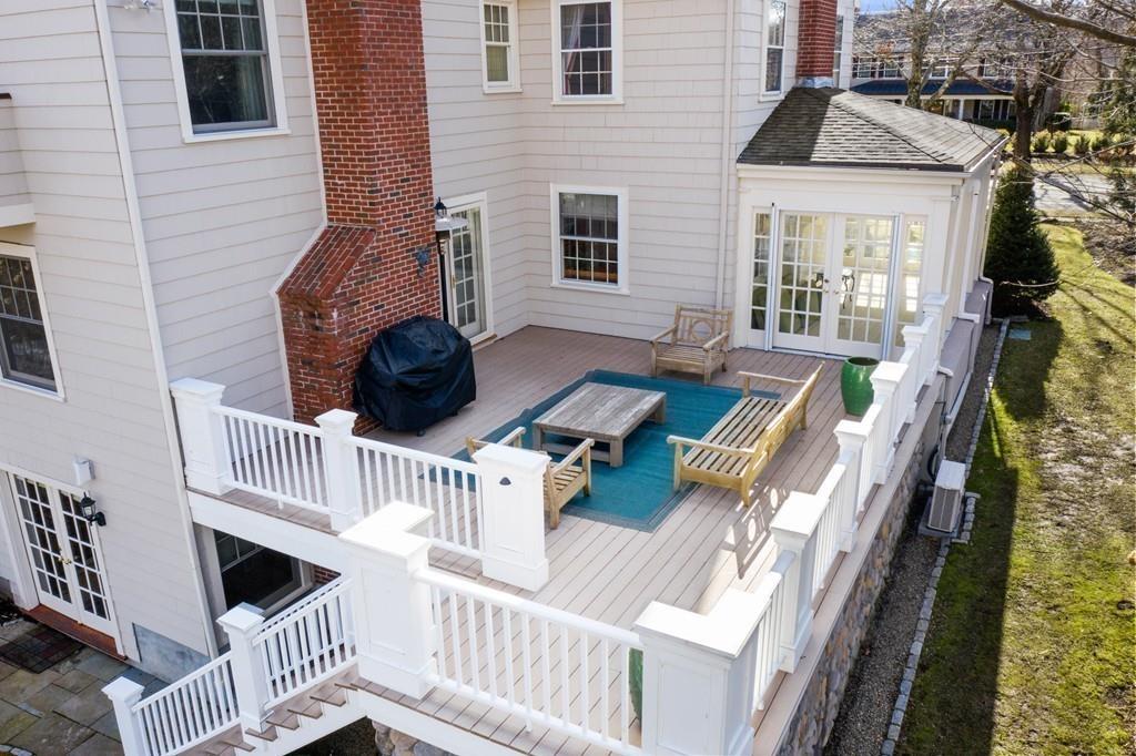 687 Boston Post Road Weston, MA 02493 - Photo 35 of 36