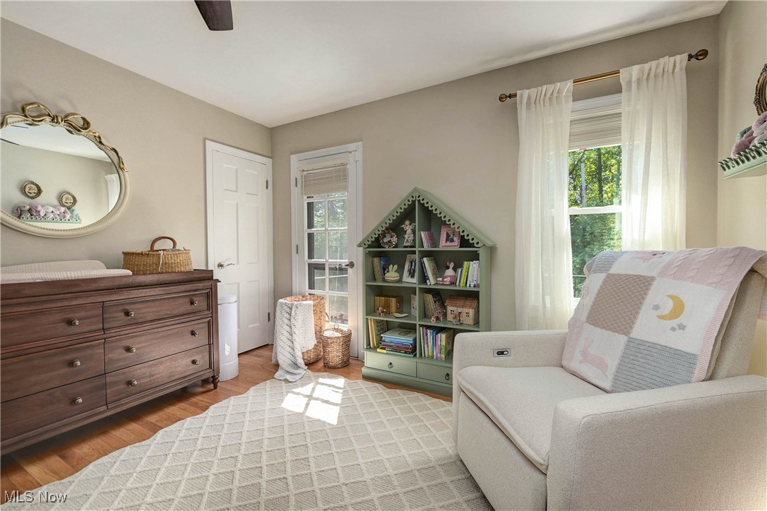 4022 Hillbrook Road Cleveland, OH 44118 - Photo 27 of 49 Sitting room featuring wood finished floors