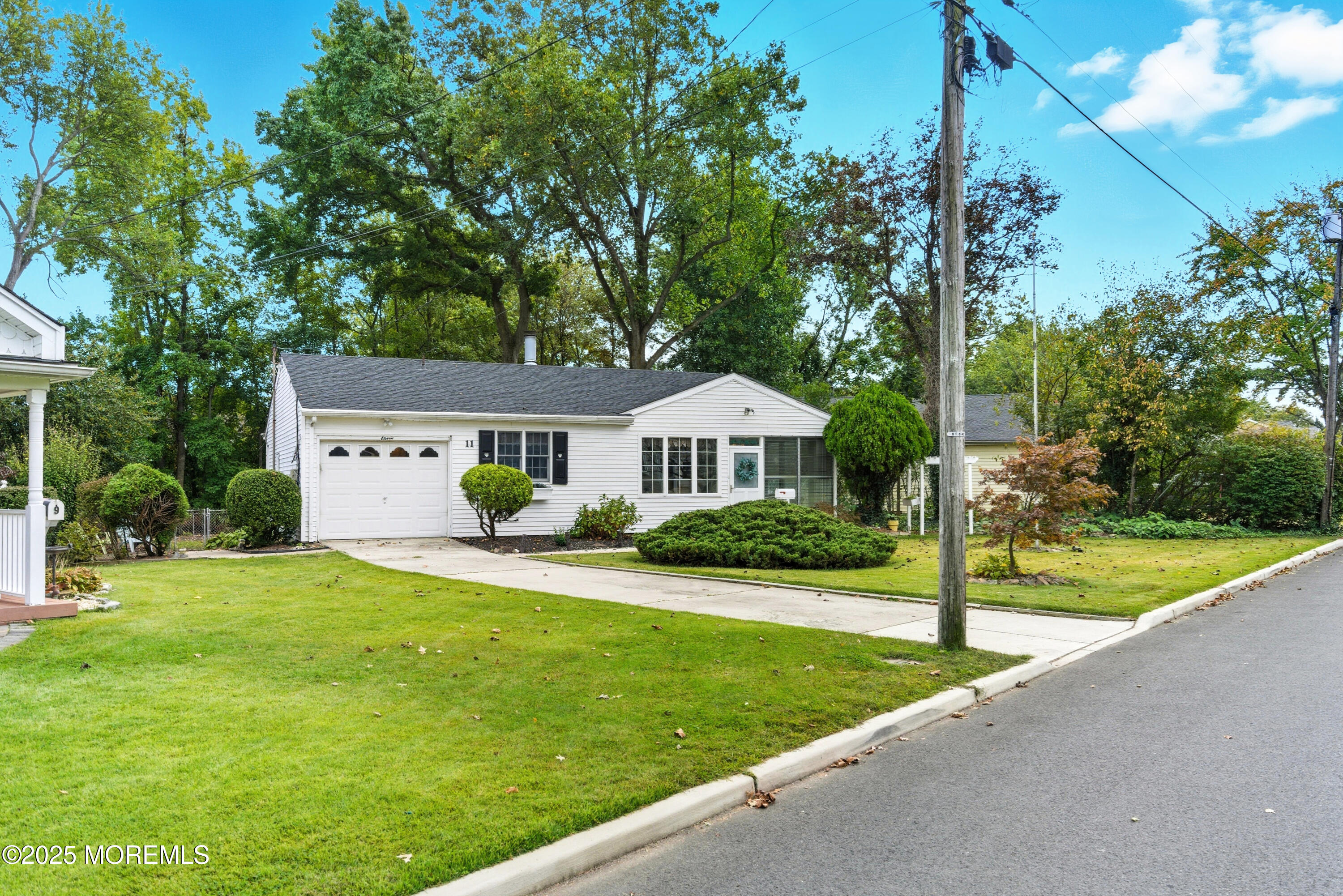 11 Mason Drive Hazlet, NJ 07730 - Photo 1 of 27 04-Front
