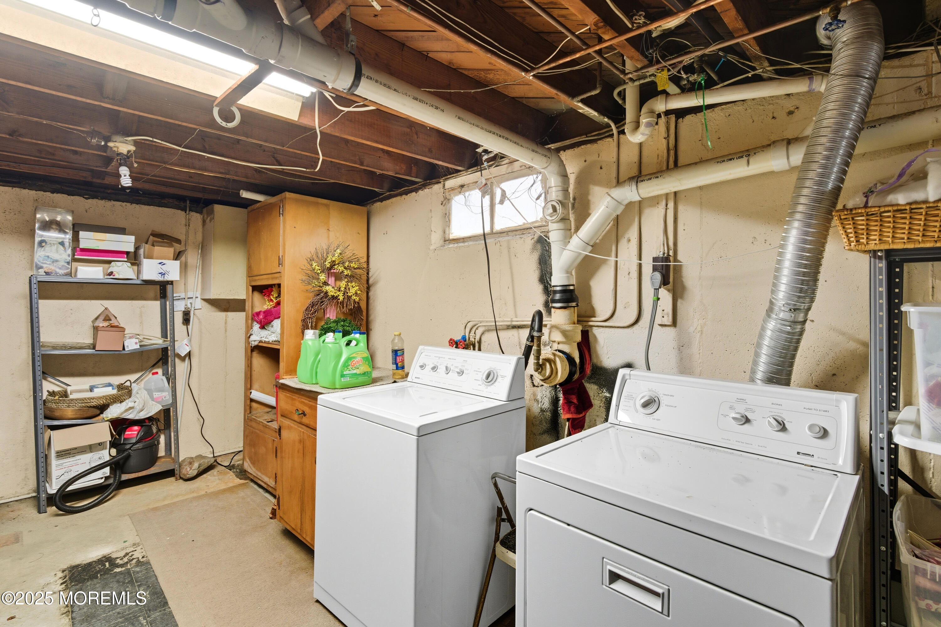11 Mason Drive Hazlet, NJ 07730 - Photo 16 of 27 20-Laundry