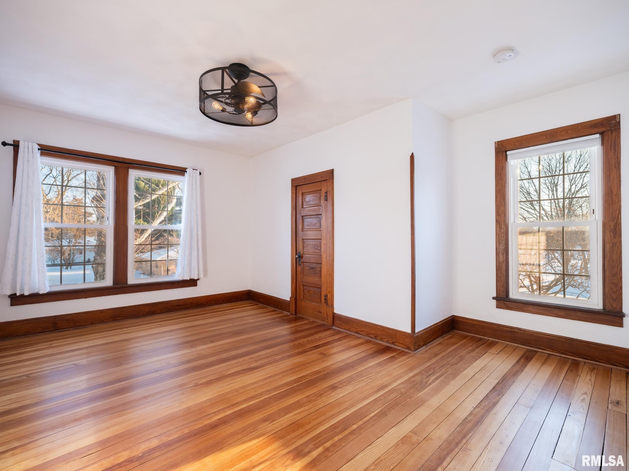 101 South Harrison Street Manito, IL 61546 - Photo 22 of 46