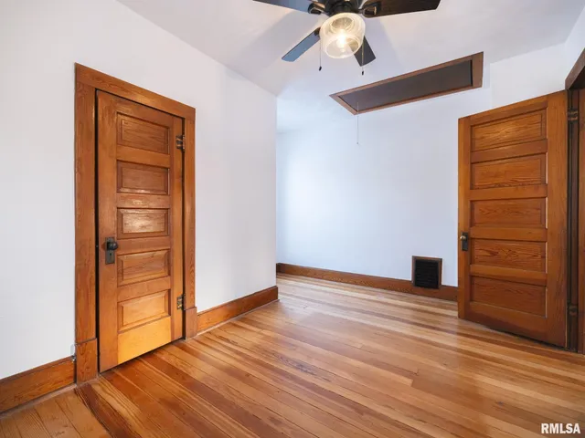 $185,000 | 101 South Harrison Street, Manito, IL 61546