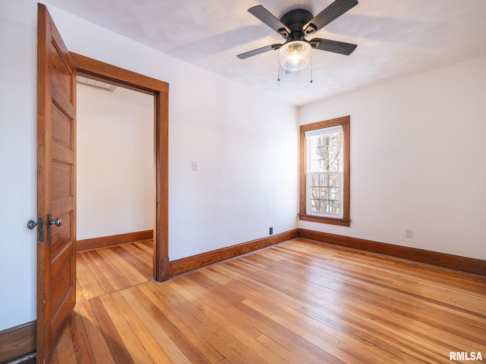 101 South Harrison Street Manito, IL 61546 - Photo 33 of 46