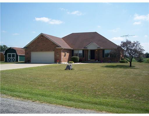 2420 Myers Road Springfield, OH 45502 - Photo 1 of 18