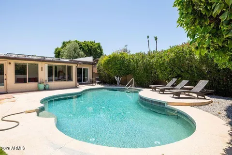 $650,000 | 2118 East Pebble Beach Drive, Tempe, AZ 85282