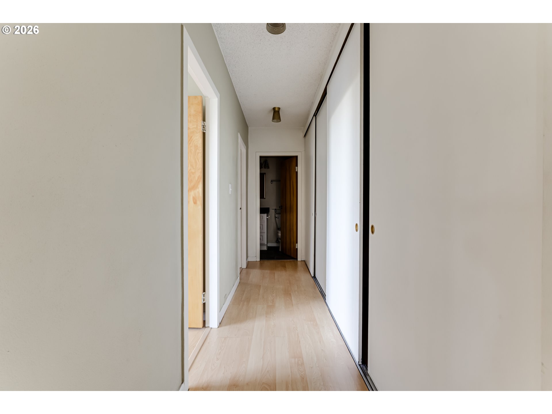 1313 Lincoln Street, Unit 401 Eugene, OR 97401 - Photo 11 of 14