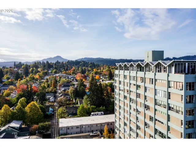 $260,000 | 1313 Lincoln Street, Unit 401, Eugene, OR 97401