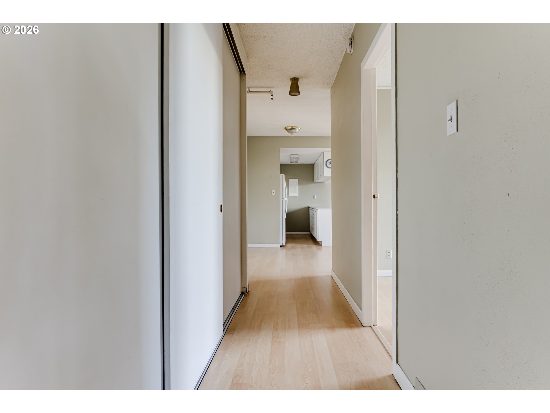 1313 Lincoln Street, Unit 401 Eugene, OR 97401 - Photo 7 of 14