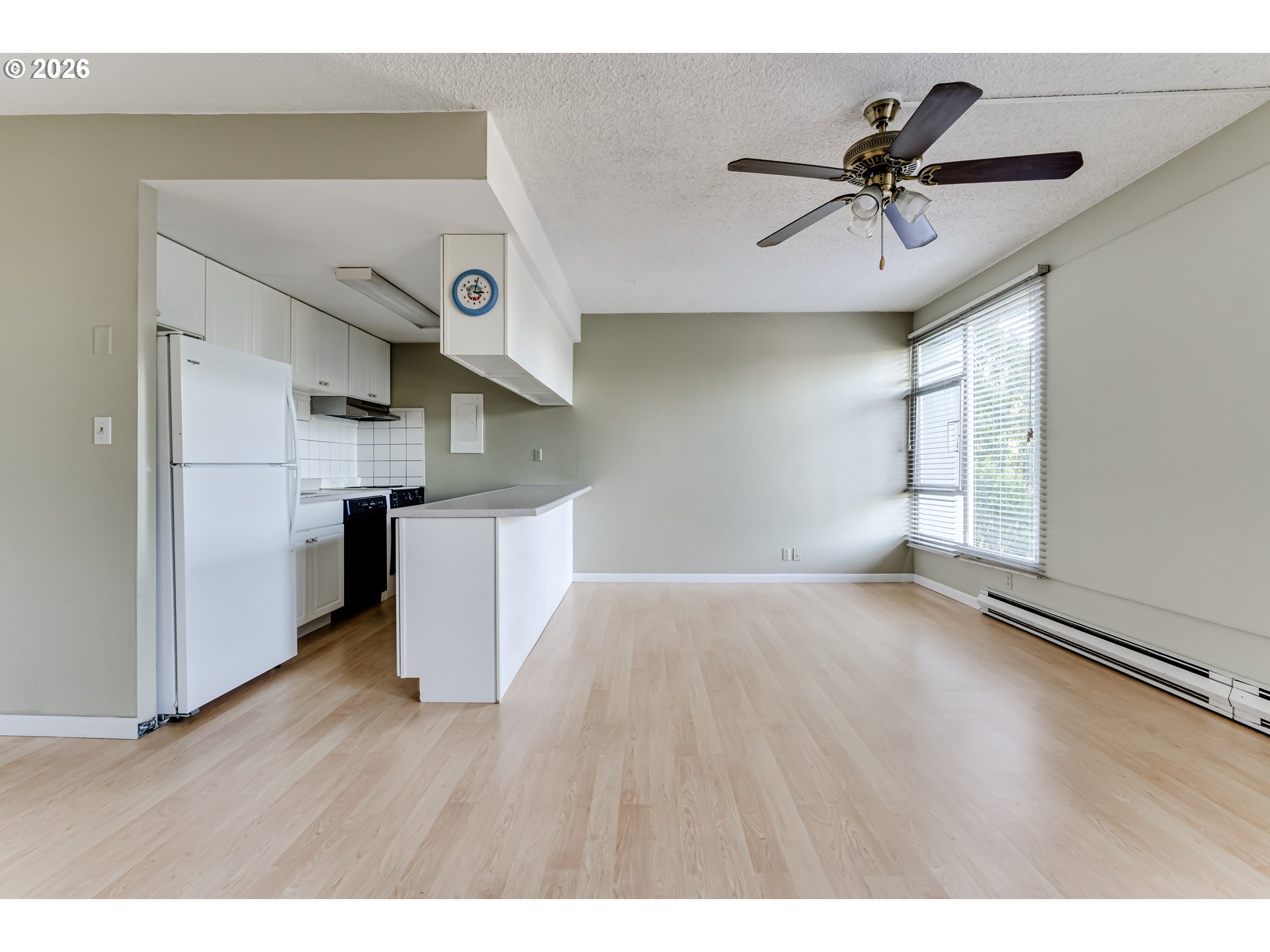 1313 Lincoln Street, Unit 401 Eugene, OR 97401 - Photo 10 of 14