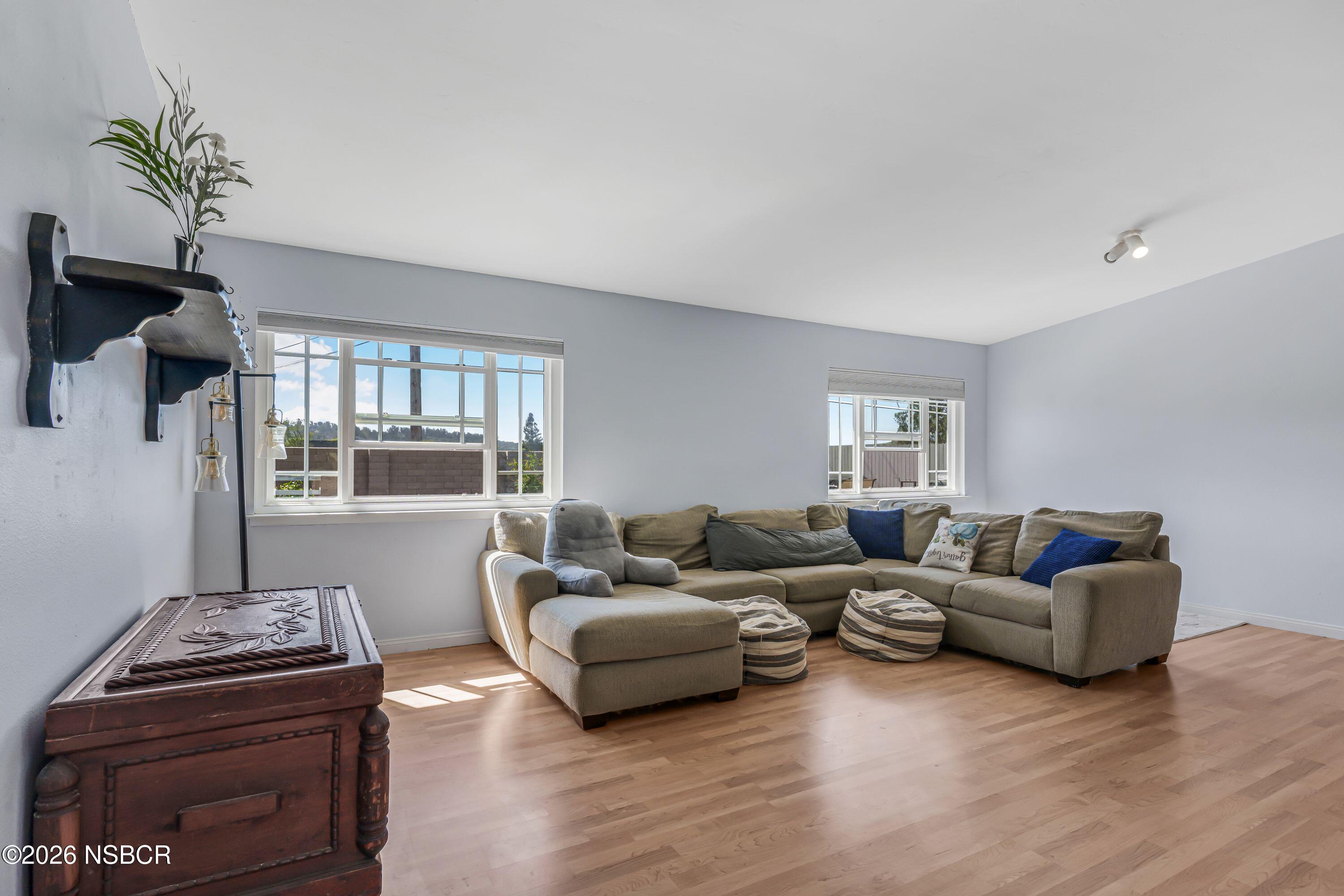 530 Dale Way Santa Maria, CA 93455 - Photo 11 of 51 NBM08483