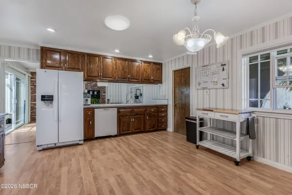 $735,000 | 530 Dale Way, Santa Maria, CA 93455