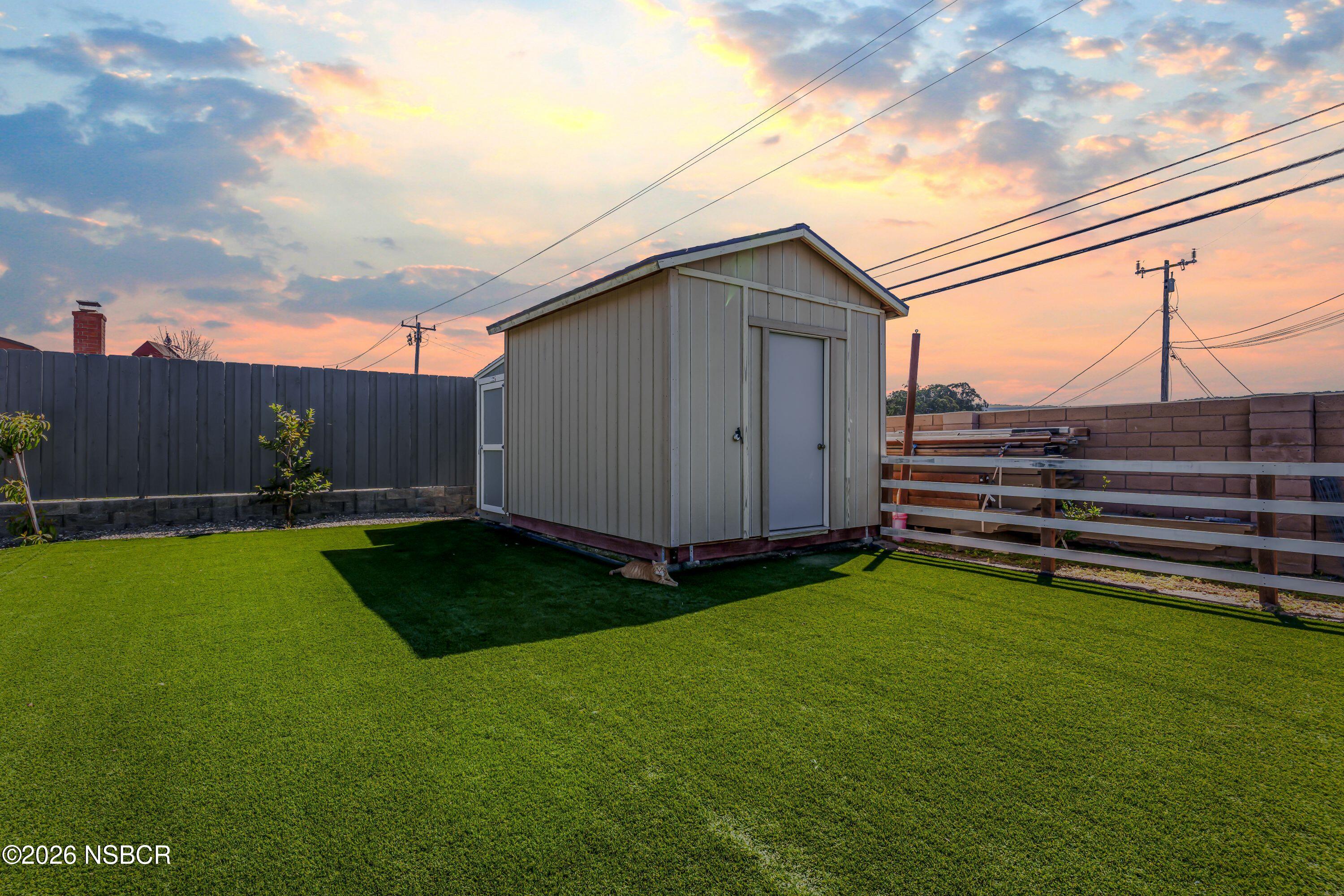 530 Dale Way Santa Maria, CA 93455 - Photo 43 of 51 14 Twilight