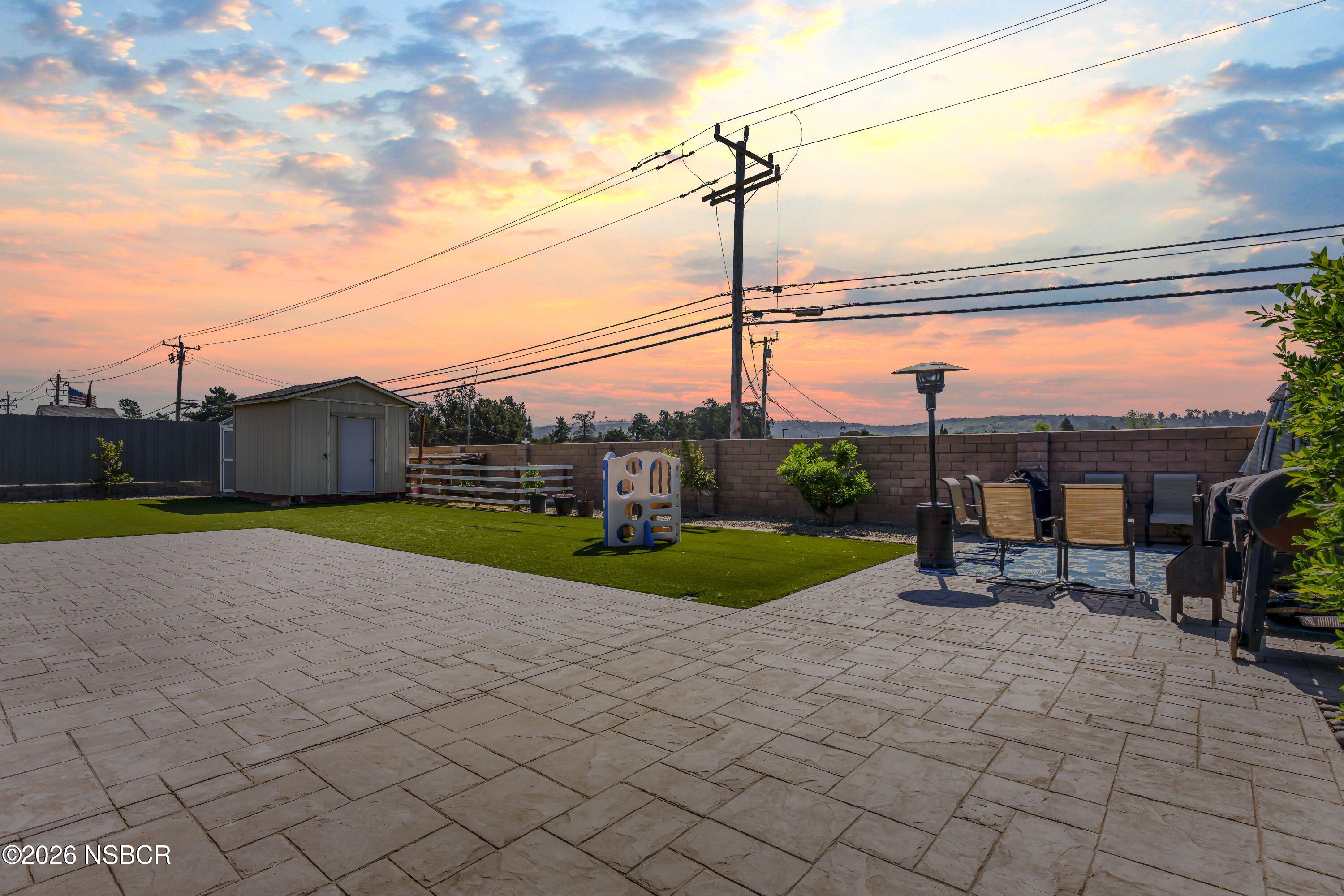 530 Dale Way Santa Maria, CA 93455 - Photo 45 of 51 12 Twilight