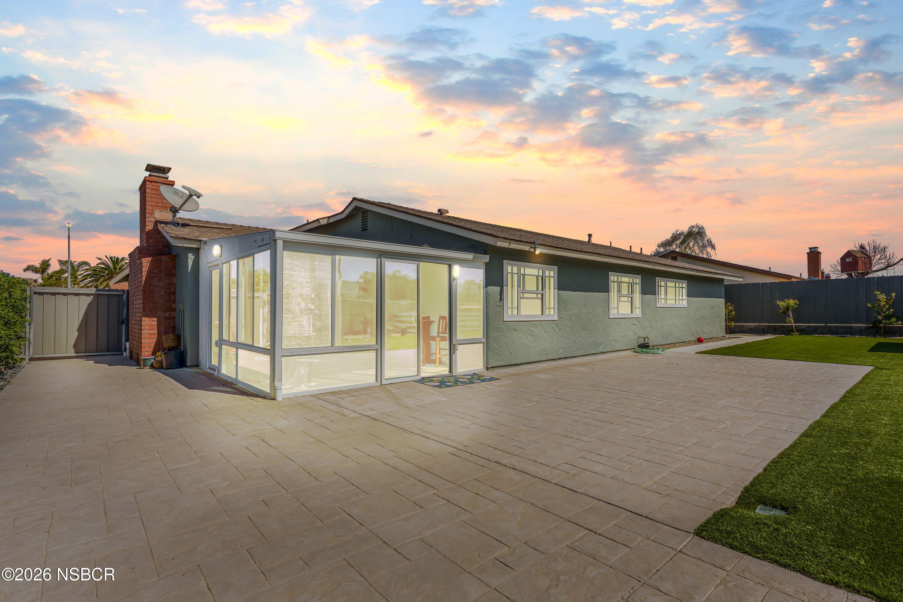 530 Dale Way Santa Maria, CA 93455 - Photo 47 of 51 10 Twilight