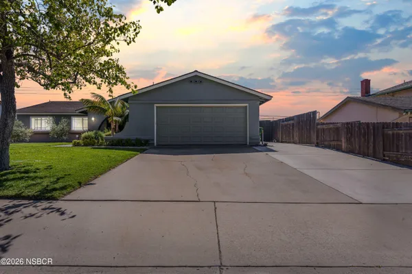 $735,000 | 530 Dale Way, Santa Maria, CA 93455