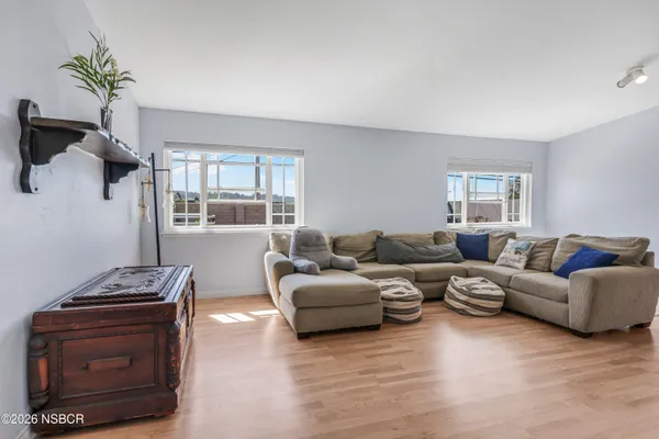 $735,000 | 530 Dale Way, Santa Maria, CA 93455