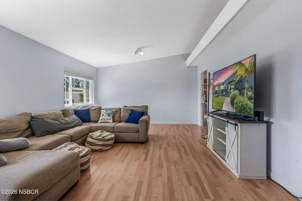 $735,000 | 530 Dale Way, Santa Maria, CA 93455