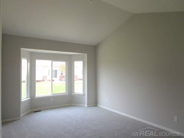 47355 Mariners New Baltimore, MI 48051 - Photo 10 of 14