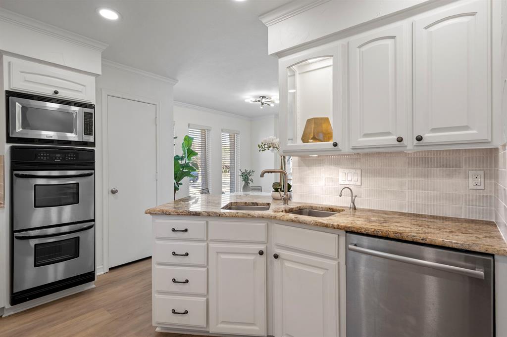 6126 Highgate Lane Dallas, TX 75214 - Photo 18 of 39