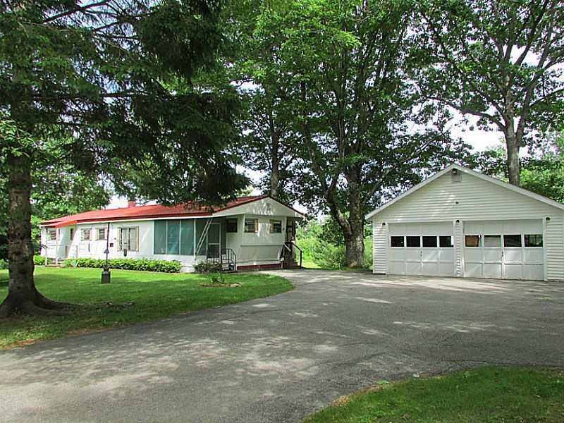 61 Storer Road Brunswick, ME 04011 - Photo 1 of 20 Exterior Front.