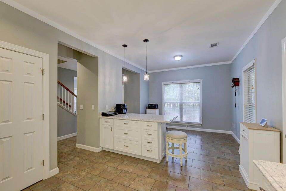 1616 Camfield Lane Mount Pleasant, SC 29466 - Photo 6 of 38 6