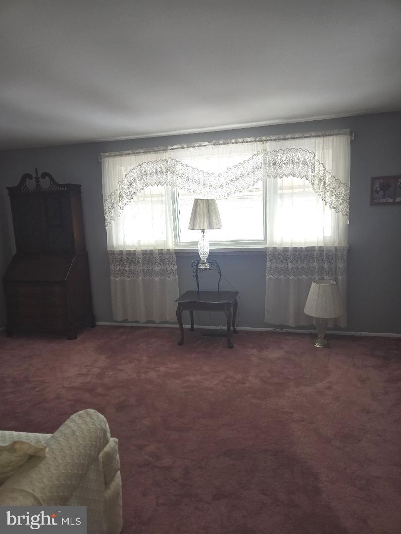 15150 Carter Road Philadelphia, PA 19116 - Photo 11 of 22 Gallery Image 11