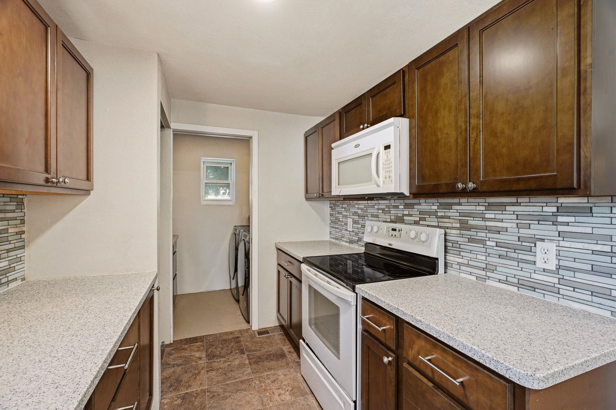 4217 North Madison Street Spokane, WA 99205 - Photo 12 of 30