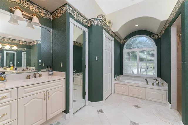 $625,000 | 12109 Southwest Kingsway Circle, Lake Suzy, FL 34269