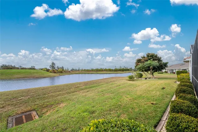 $625,000 | 12109 Southwest Kingsway Circle, Lake Suzy, FL 34269