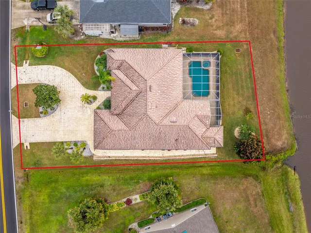 $625,000 | 12109 Southwest Kingsway Circle, Lake Suzy, FL 34269