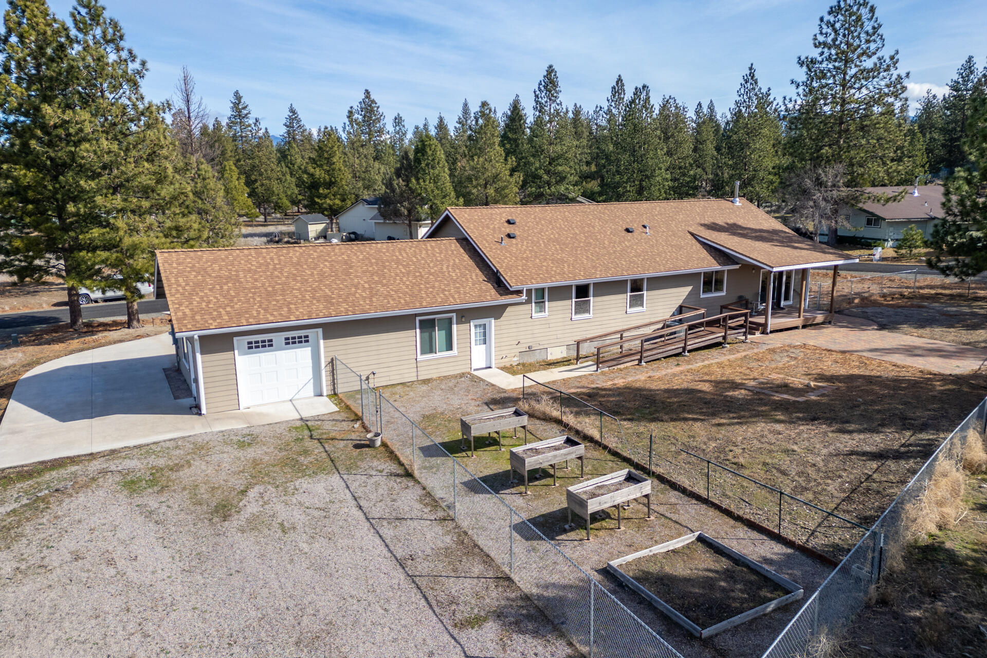 5425 Muskrat Road Weed, CA 96094 - Photo 27 of 28 DJI_0333-HDR