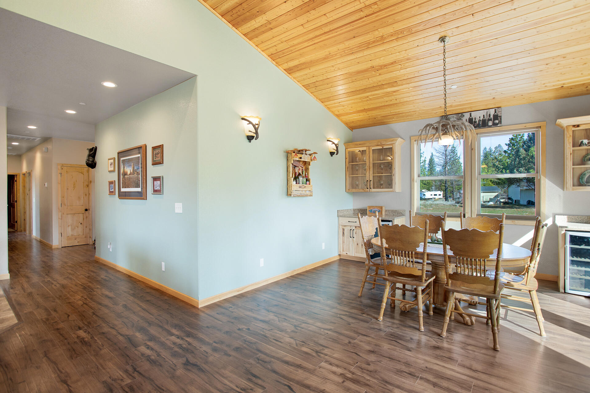 5425 Muskrat Road Weed, CA 96094 - Photo 8 of 28 IMG_1256