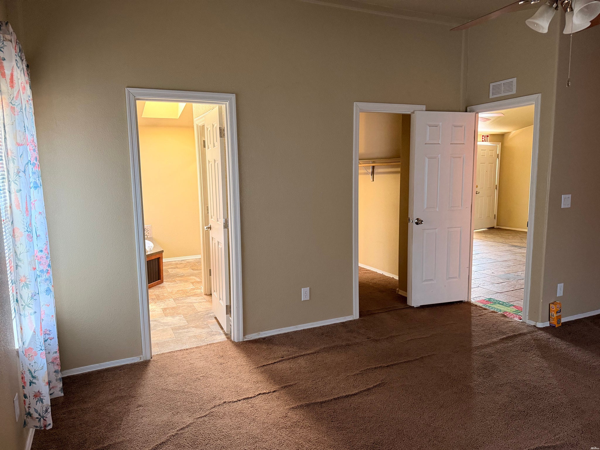 108 Crestview Road Gallup, NM 87301 - Photo 11 of 33 Gallery Image 11