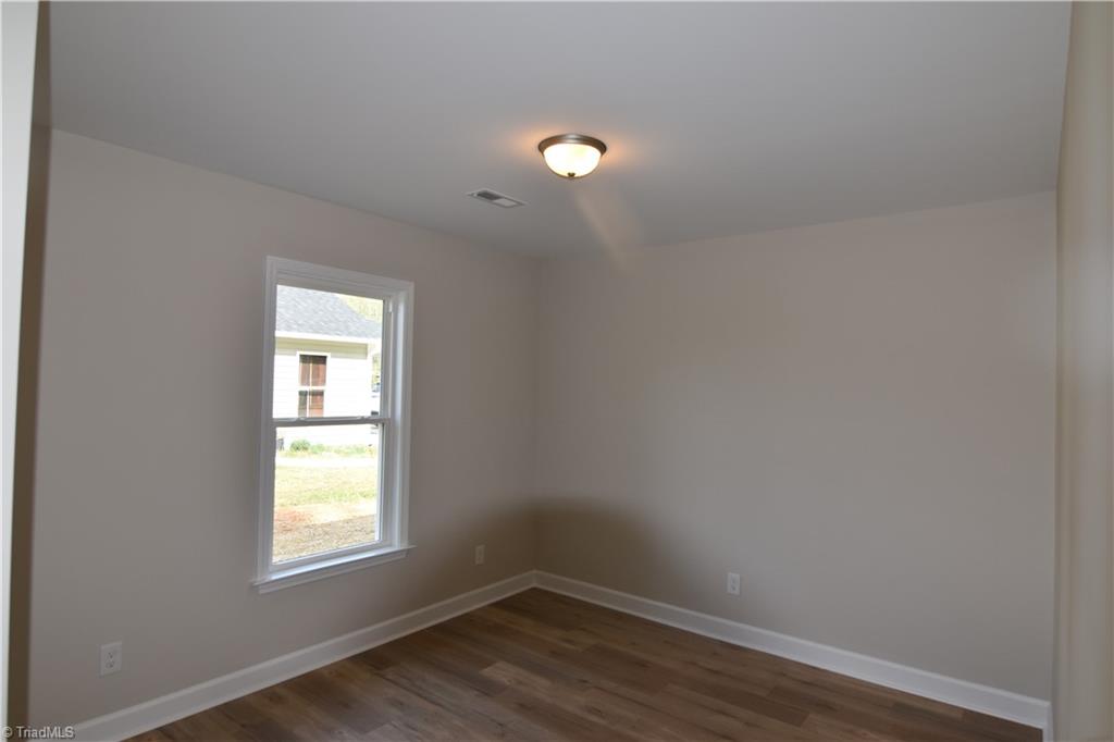 304 East 8th Street Lexington, NC 27295 - Photo 12 of 13