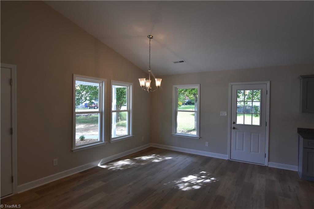 304 East 8th Street Lexington, NC 27295 - Photo 7 of 13