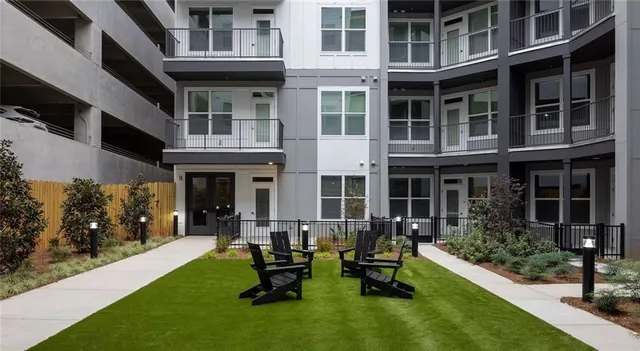 $2,195 | 230 Martin Luther King Junior Drive Southeast, Unit B3, Atlanta, GA 30312