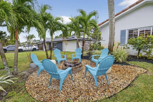 $1,899,000 | 903 Southwest 28th Avenue, Boynton Beach, FL 33435