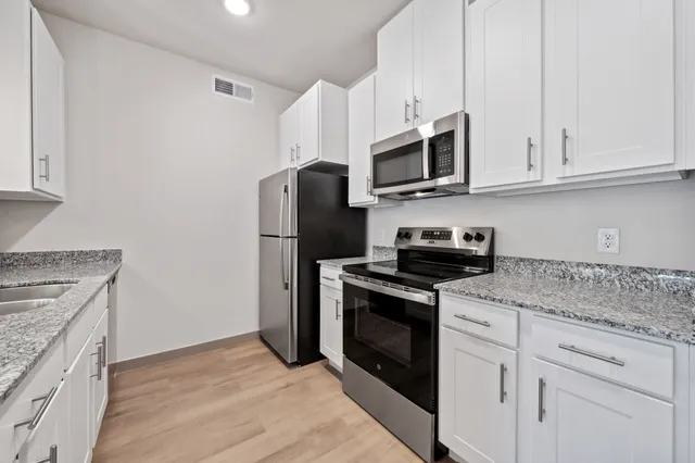 $1,399 | 691 Union Chapel Road, Unit S1, Cedar Creek, TX 78612