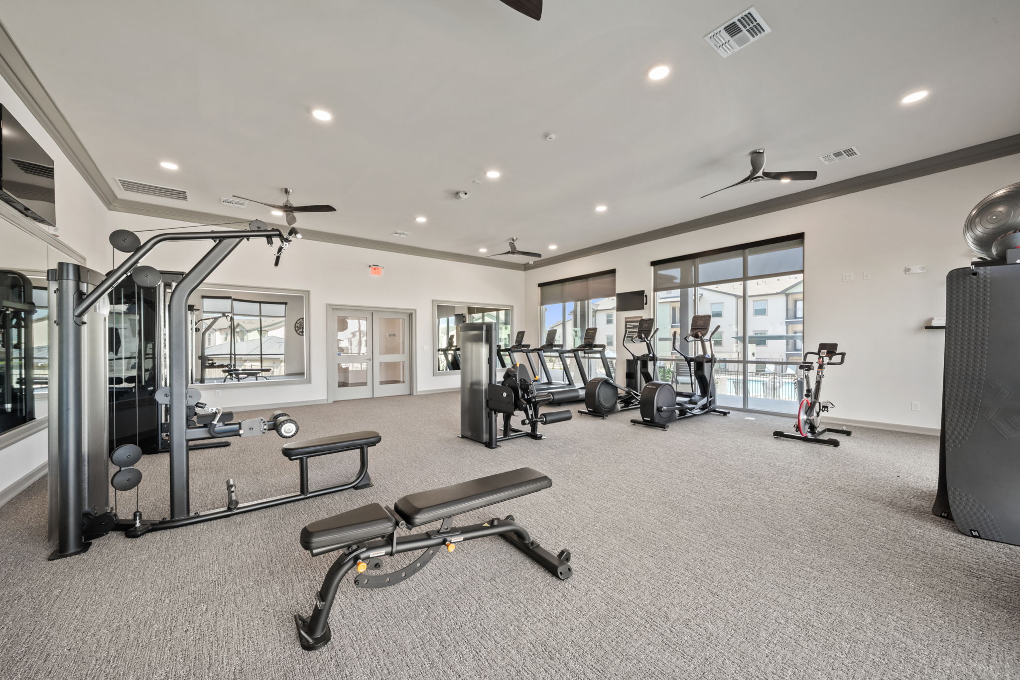 691 Union Chapel Road, Unit S1 Cedar Creek, TX 78612 - Photo 24 of 28 a view of a room with gym equipment