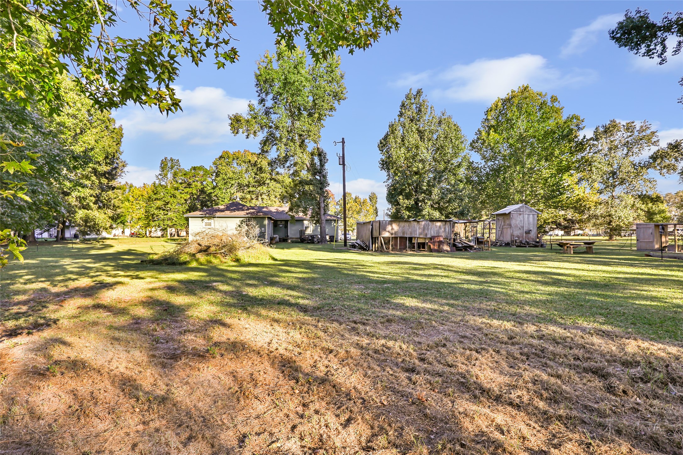 97 County Road 2268 Cleveland, TX 77327 - Photo 29 of 36