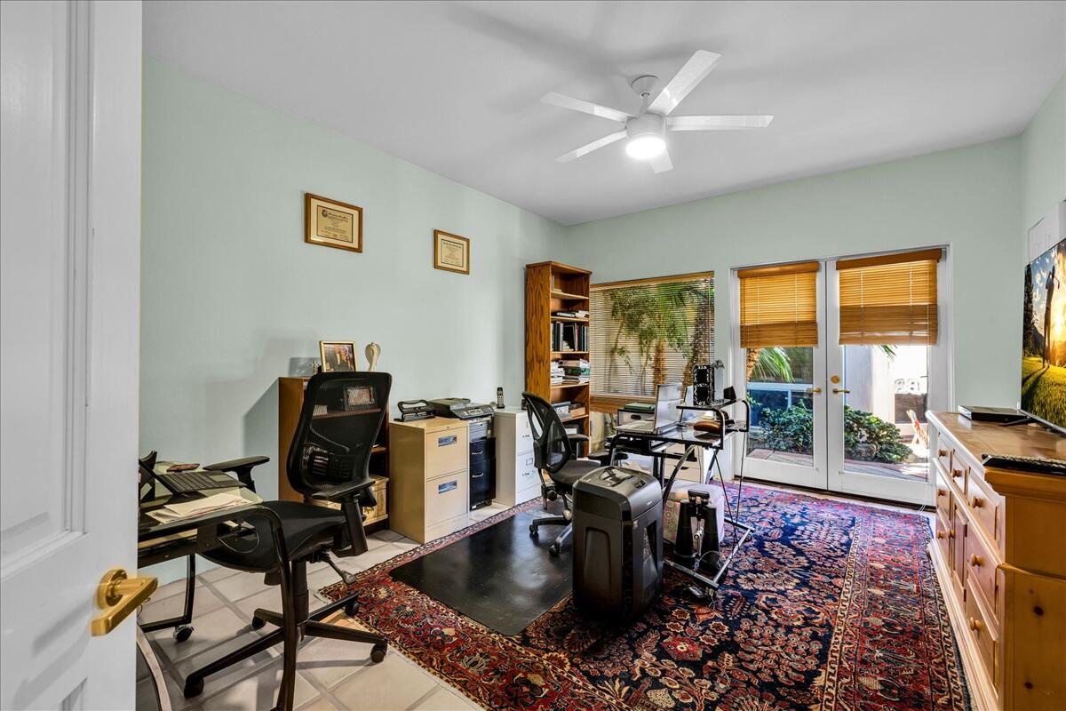 75467 Riviera Drive Indian Wells, CA 92210 - Photo 20 of 40 75467 Riviera secondary bedroom office