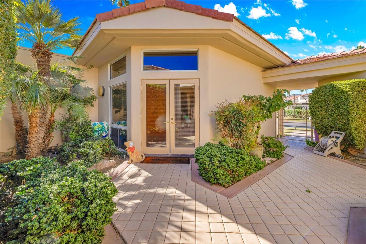 75467 Riviera Drive Indian Wells, CA 92210 - Photo 22 of 40 75467 Riviera casita entrance