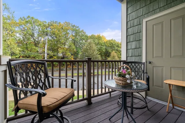 $579,000 | 59 Walpole Street, Unit 210, Canton, MA 02021