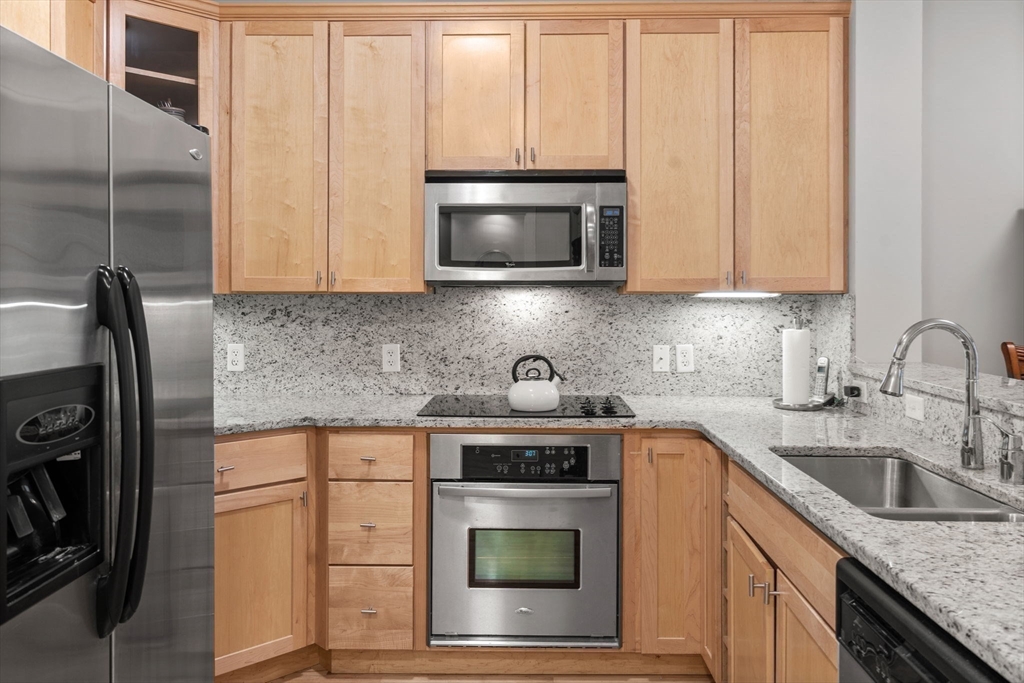 59 Walpole Street, Unit 210 Canton, MA 02021 - Photo 5 of 34