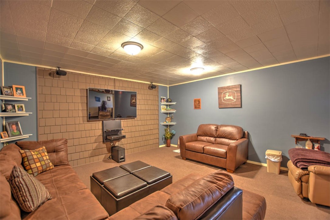 2204 East 1800 North Road Moweaqua, IL 62550 - Photo 18 of 48