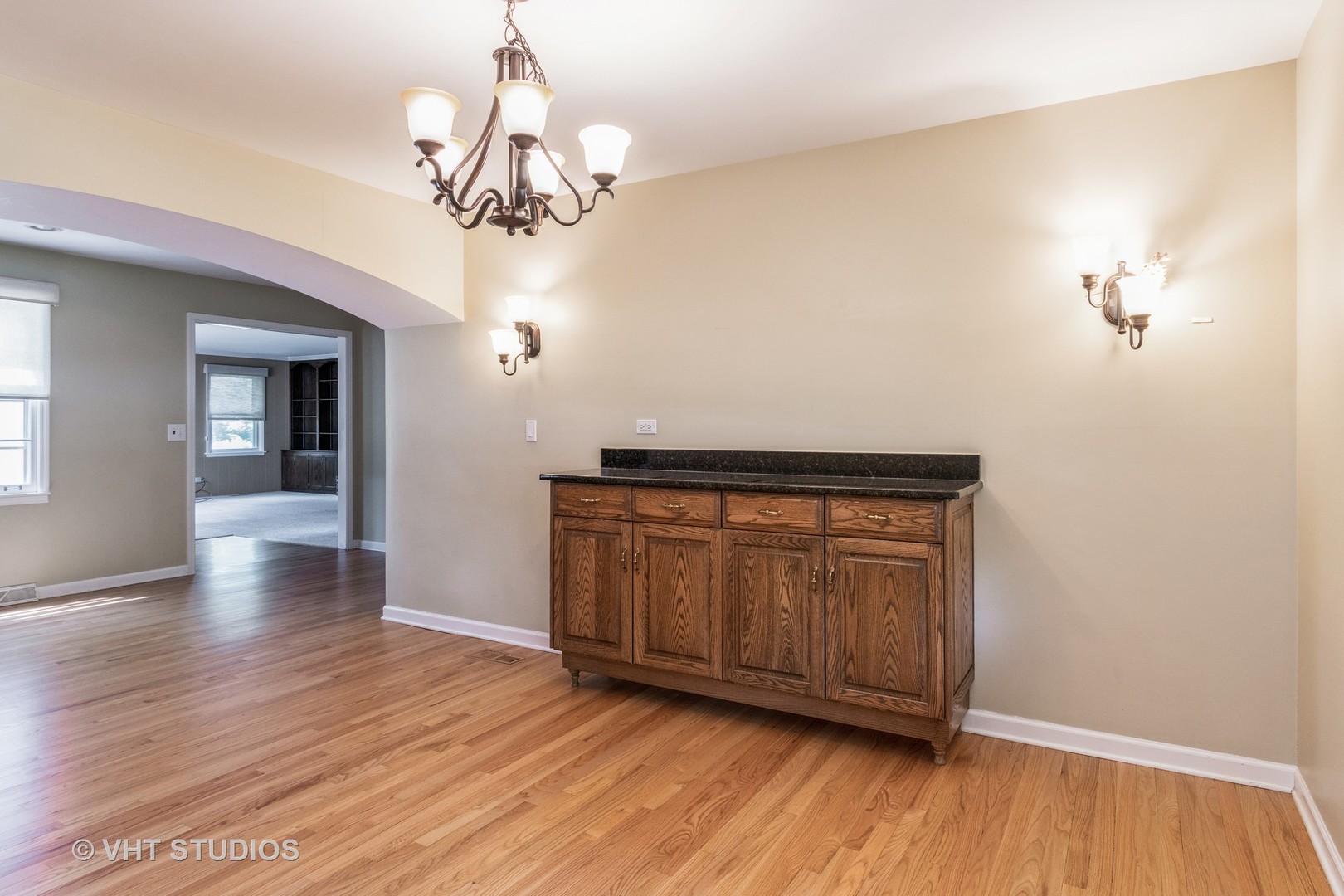 1213 Cardinal Lane Naperville, IL 60540 - Photo 6 of 21