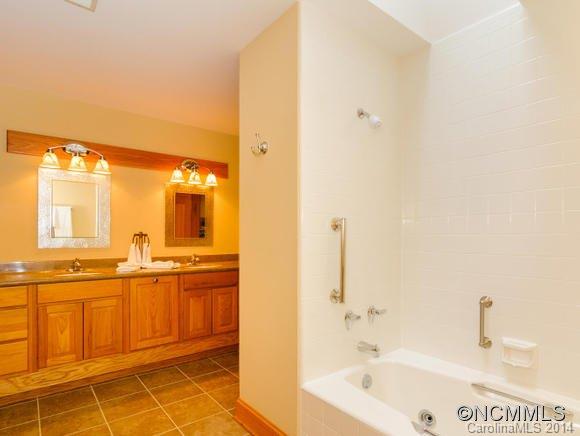 1509 Cold Mountain Road Lake Toxaway, NC 28747 - Photo 11 of 23
