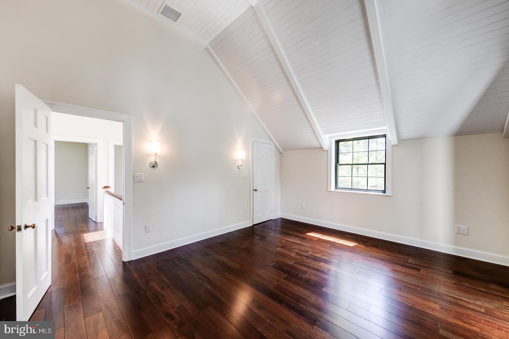 401 East Mill Road Flourtown, PA 19031 - Photo 29 of 39 primary bedroom